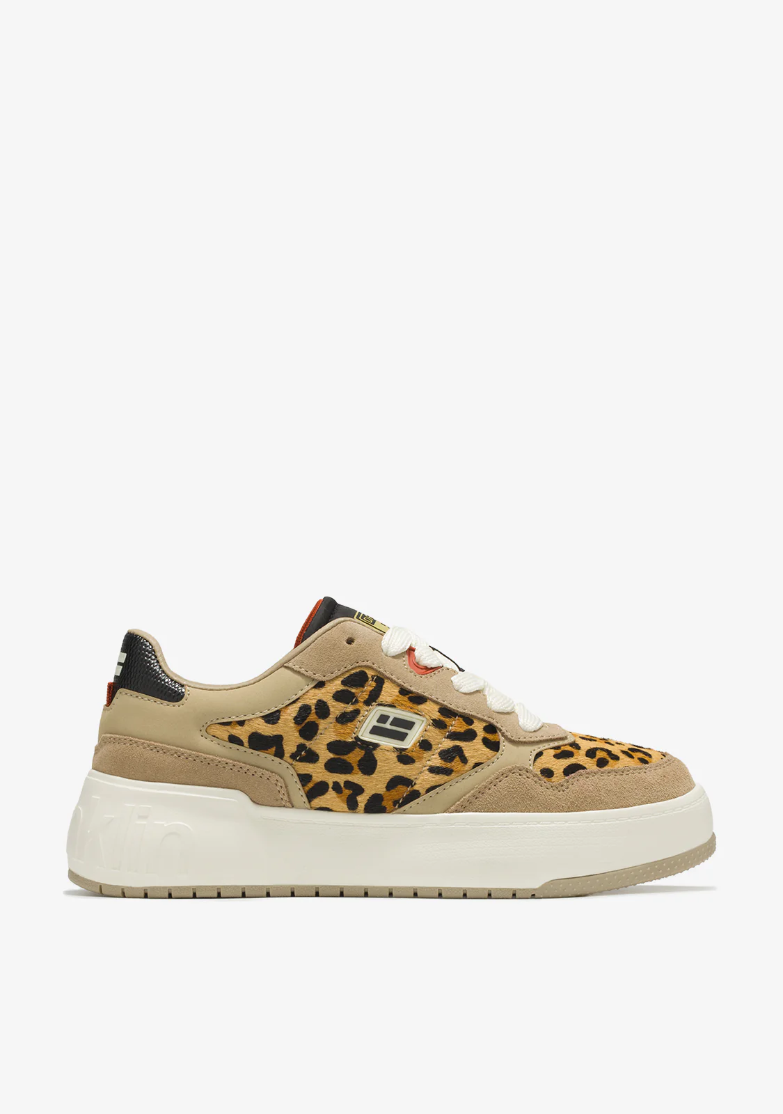 Court Flag Leopard